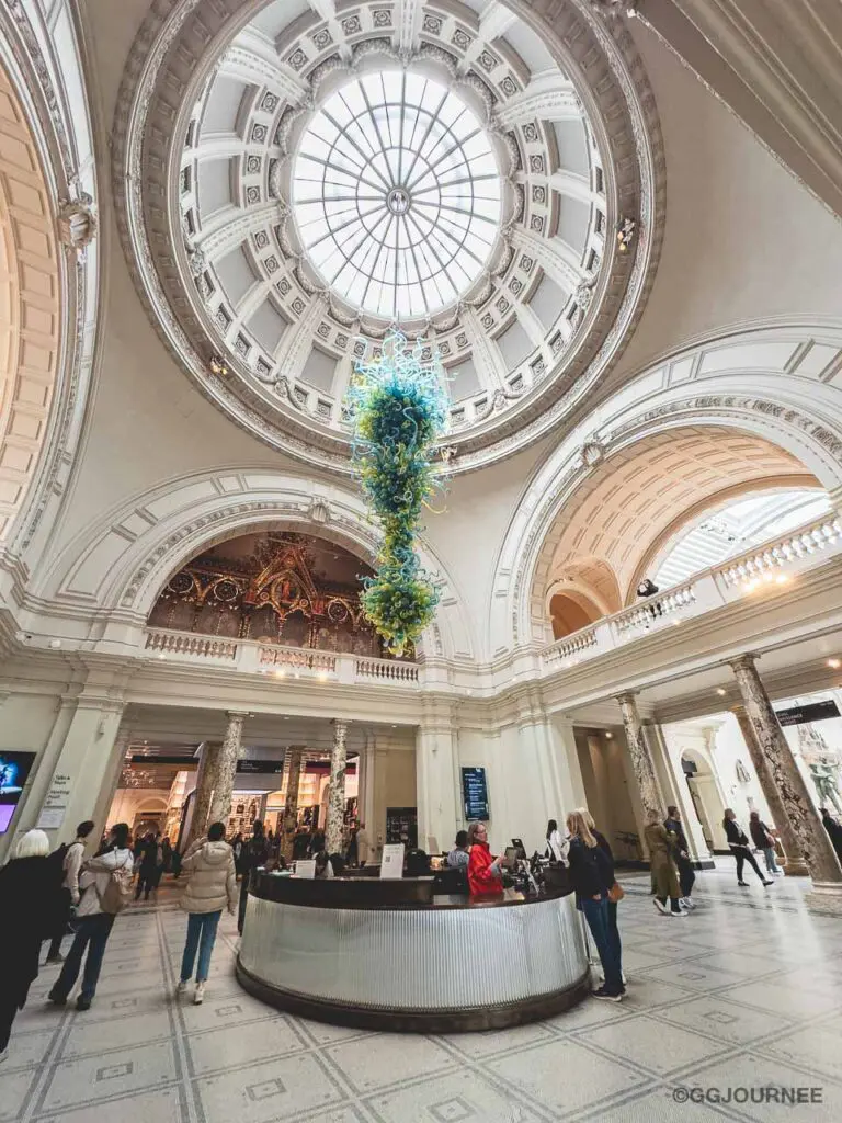 旅写真｜ヴィクトリア・アンド・アルバート博物館〜ほんとは秘密